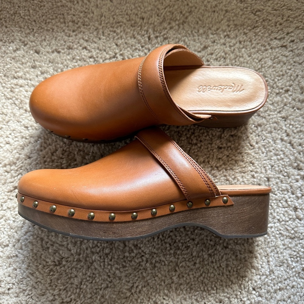 The Cecily Clog in Oiled Leather